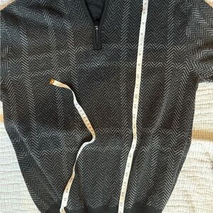 Men's Black and Gray Sweater